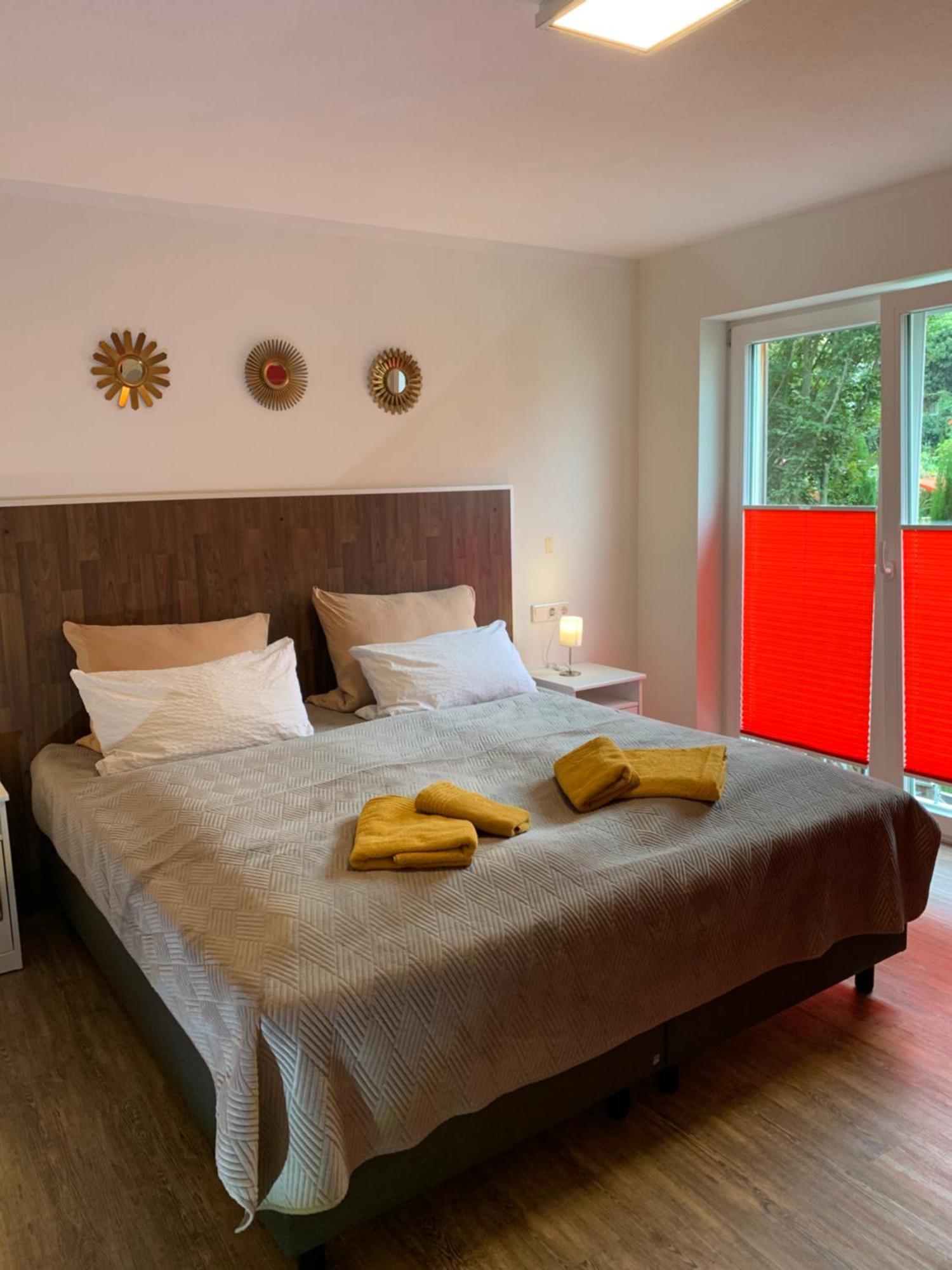 Grosse Prinzessin - Appartement Mit Saunanutzung Burgbernheim Extérieur photo